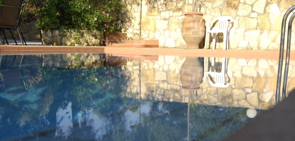 Villa-Jasmin Kato Daratso Zewnętrze zdjęcie